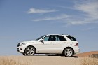 Mercedes выпустил обновленный кроссовер ML-класса 2012 модельного года