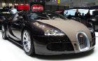 Чтобы вымыть заднее стекло автомобиля Bugatti Veyron нужно заплатить 50 000 долларов